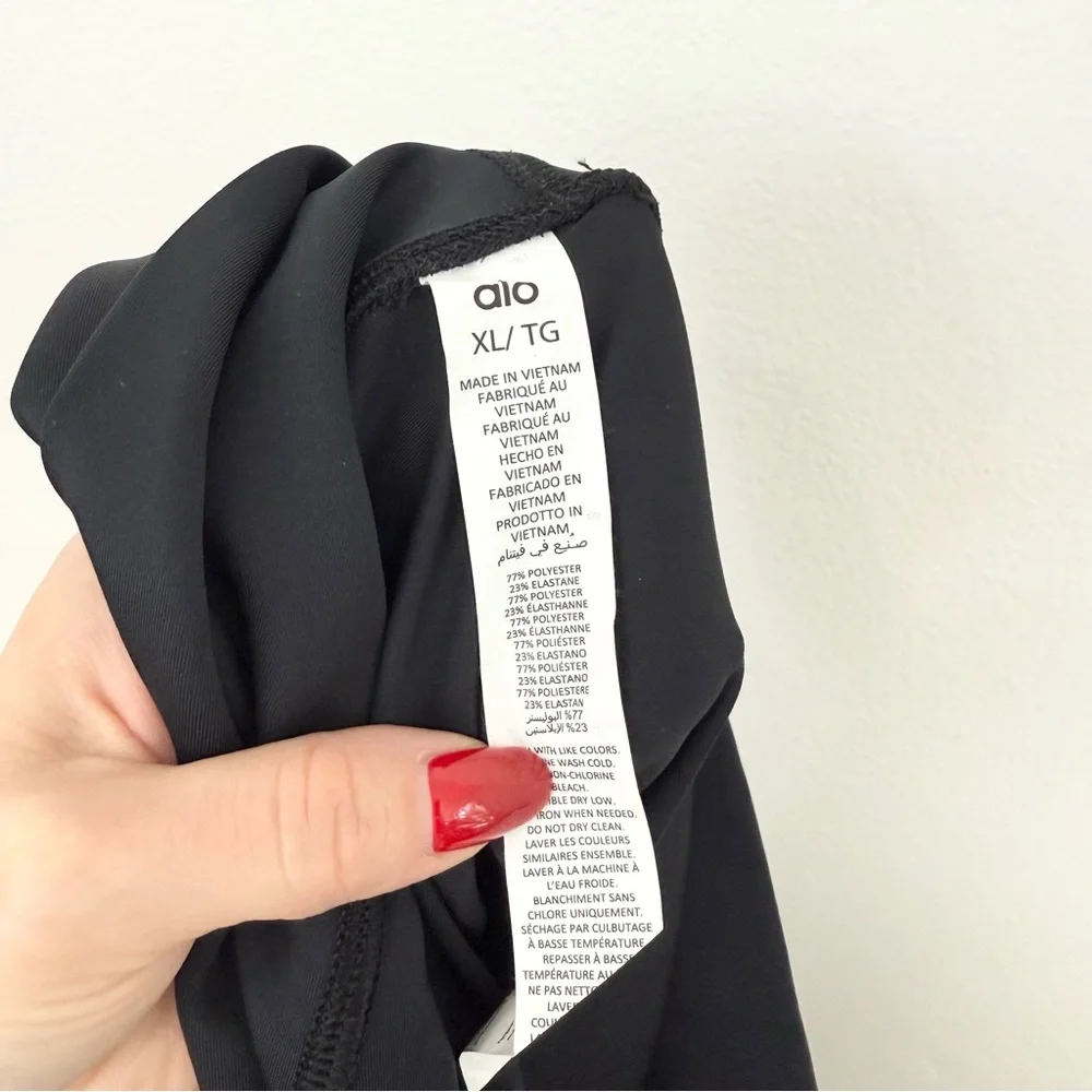 ALO Yoga High-Rise Black Leggings